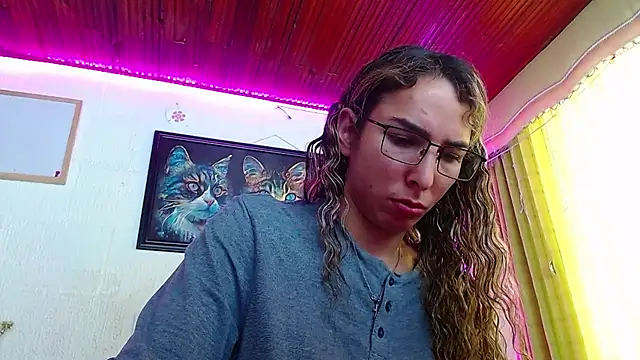 Niky 777 online show from 02/05/25, 07:31