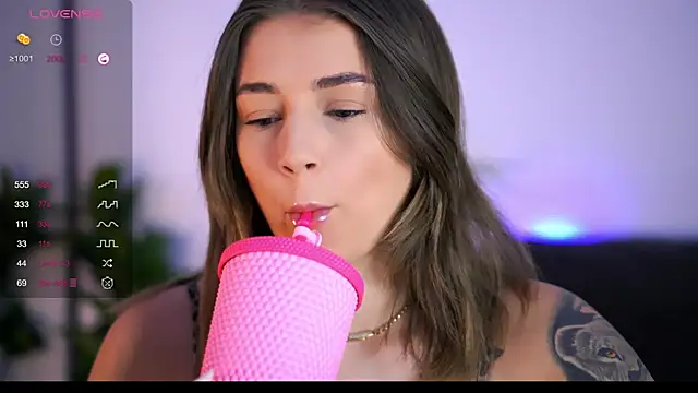 AishaCarter online show from 09/11/25, 06:41