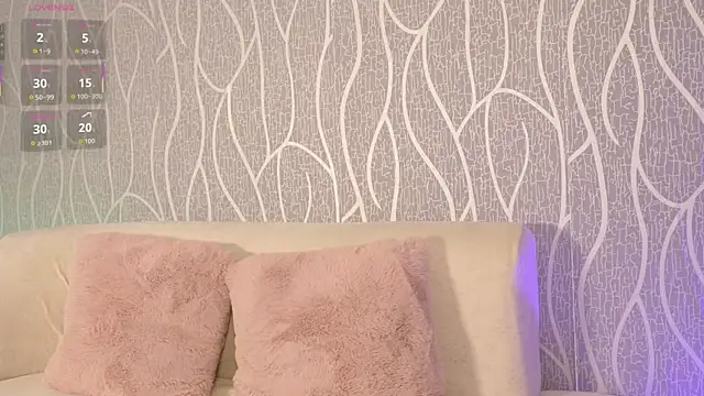 AlessiaCorleone  online show from 04/07/26, 09:37