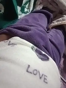 ShooingBunch online show from 05/25/26, 03:56