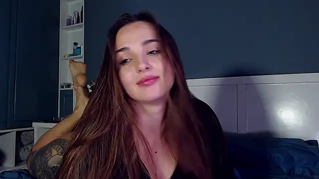 Snapshot of MeIisaLove chatting on 12/06/24, 07:10 MeIisaLove online show from 12/06/24, 07:10