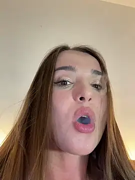 Snapshot of MeIisaLove chatting on 12/30/24, 04:53 MeIisaLove online show from 12/30/24, 04:53