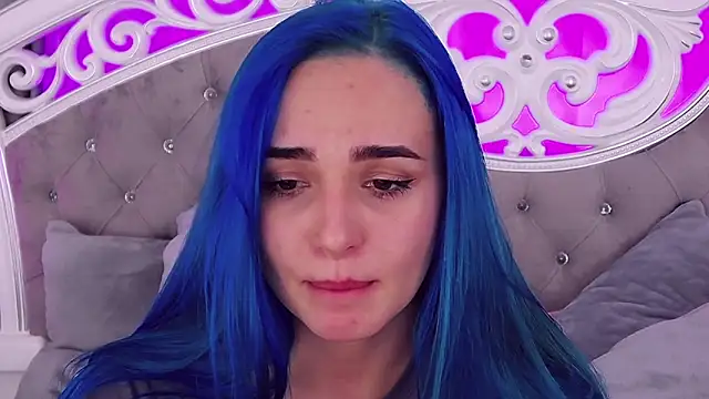 Snapshot of MeIisaLove chatting on 03/11/25, 09:45 MeIisaLove online show from 03/11/25, 09:45