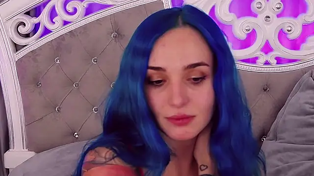 Snapshot of MeIisaLove chatting on 03/15/25, 03:29 MeIisaLove online show from 03/15/25, 03:29