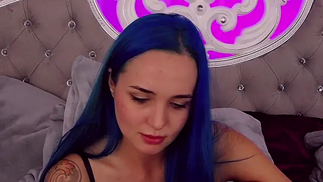 Snapshot of MeIisaLove chatting on 03/15/25, 07:27 MeIisaLove online show from 03/15/25, 07:27