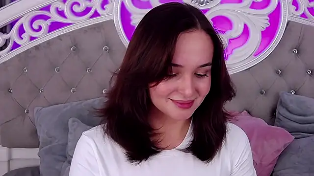 Snapshot of MeIisaLove chatting on 11/09/25, 03:10 MeIisaLove online show from 11/09/25, 03:10