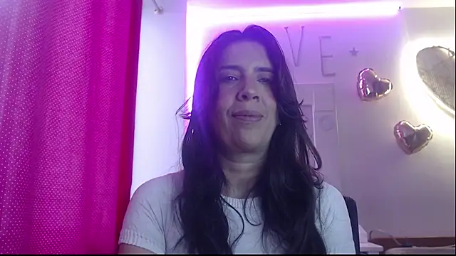 Victoria meester online show from 02/25/25, 02:22