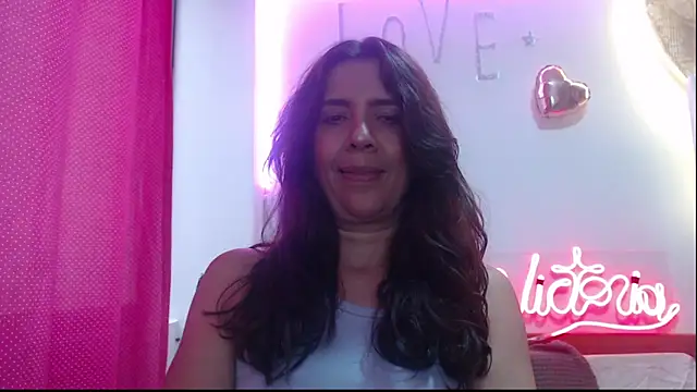 Victoria meester online show from 03/02/25, 07:56