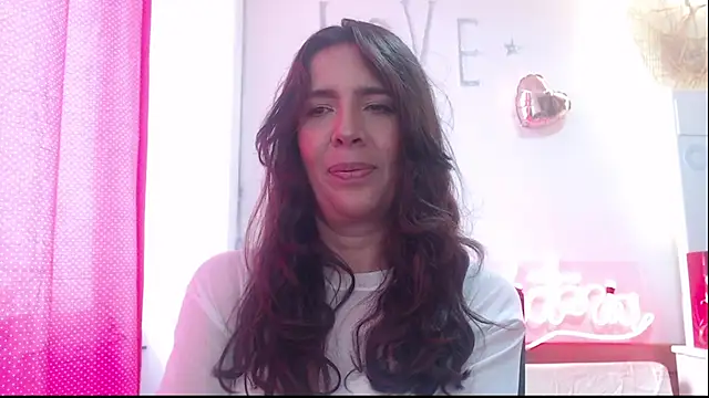 Victoria meester online show from 03/08/25, 04:39