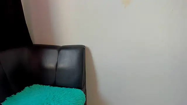 squirttati33 online show from 12/17/24, 01:38