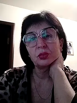 AlbinaXPretty online show from 12/22/24, 02:27