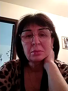 AlbinaXPretty online show from 01/12/25, 08:25