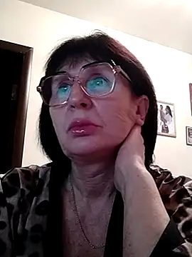 AlbinaXPretty online show from 01/14/25, 08:15