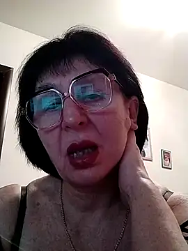 AlbinaXPretty online show from 02/20/25, 07:30