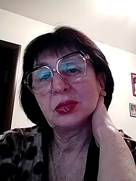 AlbinaXPretty online show from 02/28/25, 09:12