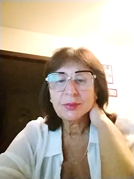 AlbinaXPretty online show from 09/10/25, 07:25