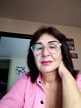 AlbinaXPretty online show from 09/24/25, 08:28