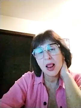 AlbinaXPretty online show from 10/16/25, 08:32