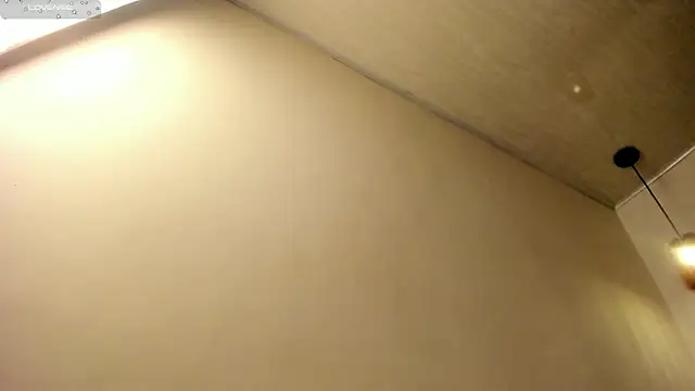 Snapshot of dolly_zoe chatting on 06/27/26, 03:28 dolly zoe online show from 06/27/26, 03:28