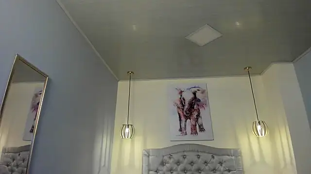 ayshel   online show from 10/24/25, 02:52