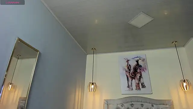 ayshel   online show from 05/28/26, 04:43