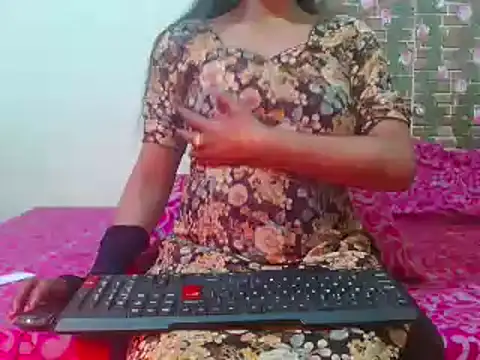 nikitahot3 online show from 02/11/25, 04:02