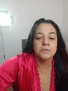 lucia vonne  online show from 06/11/26, 06:50
