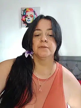 lucia vonne  online show from 07/23/26, 06:17