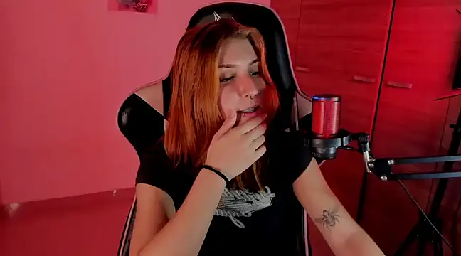 Dakotaa  online show from 12/30/24, 04:31