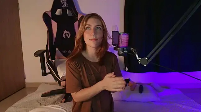 Dakotaa  online show from 03/10/25, 04:28