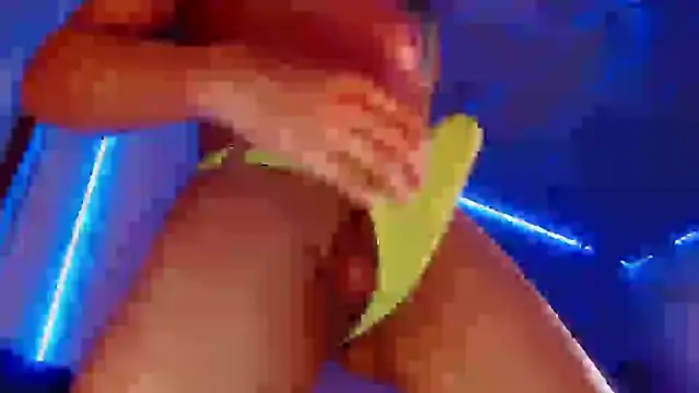 Snapshot of NykonPorman chatting on 02/13/25, 09:51 NykonPorman online show from 02/13/25, 09:51