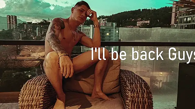 Snapshot of NykonPorman chatting on 02/21/25, 09:24 NykonPorman online show from 02/21/25, 09:24