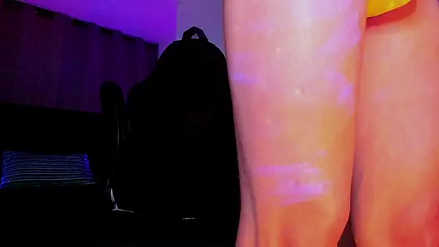 Snapshot of NykonPorman chatting on 03/15/25, 03:40 NykonPorman online show from 03/15/25, 03:40