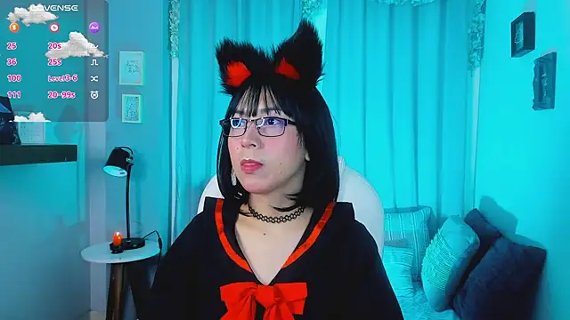 Snapshot of CoralineRicce_ chatting on 12/07/24, 05:15 CoralineRicce online show from 12/07/24, 05:15