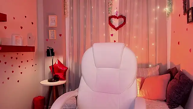 Snapshot of CoralineRicce_ chatting on 03/07/25, 05:08 CoralineRicce online show from 03/07/25, 05:08