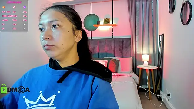 Snapshot of CoralineRicce_ chatting on 09/09/25, 09:36 CoralineRicce online show from 09/09/25, 09:36