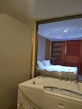 Snapshot of angel_eyees chatting on 11/26/25, 06:20 angel eyees online show from 11/26/25, 06:20