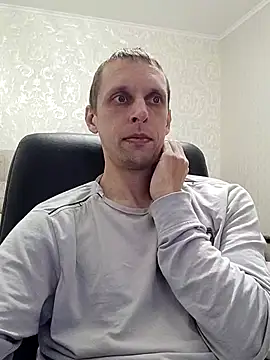 Snapshot of Yrikos1 chatting on 11/02/25, 03:47 Yrikos1 online show from 11/02/25, 03:47