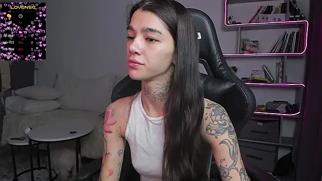 Snapshot of vinkitinkii chatting on 01/29/25, 07:04 vinkitinkii online show from 01/29/25, 07:04