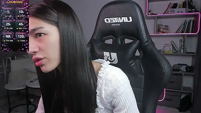 Snapshot of vinkitinkii chatting on 02/04/25, 06:57 vinkitinkii online show from 02/04/25, 06:57