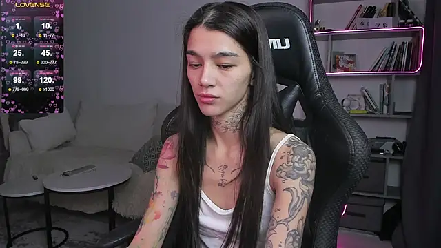 Snapshot of vinkitinkii chatting on 02/05/25, 06:46 vinkitinkii online show from 02/05/25, 06:46