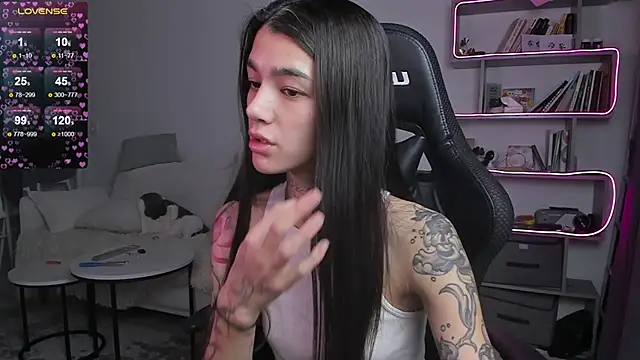 Snapshot of vinkitinkii chatting on 02/20/25, 06:50 vinkitinkii online show from 02/20/25, 06:50