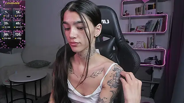 Snapshot of vinkitinkii chatting on 03/02/25, 06:37 vinkitinkii online show from 03/02/25, 06:37