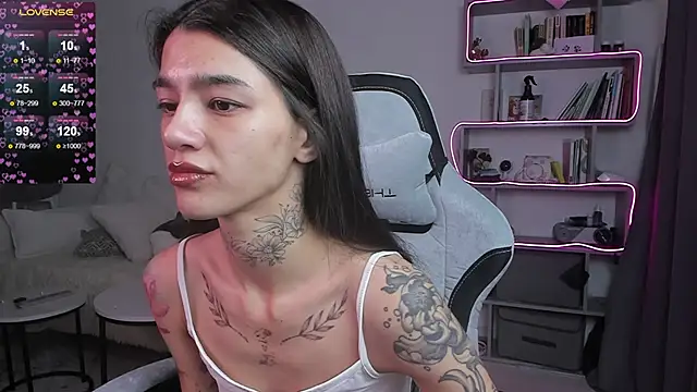 Snapshot of vinkitinkii chatting on 03/09/25, 06:39 vinkitinkii online show from 03/09/25, 06:39