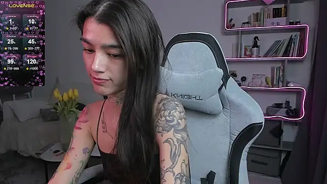 Snapshot of vinkitinkii chatting on 03/12/25, 09:55 vinkitinkii online show from 03/12/25, 09:55