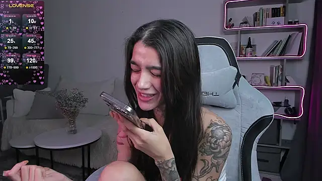 Snapshot of vinkitinkii chatting on 03/15/25, 09:41 vinkitinkii online show from 03/15/25, 09:41