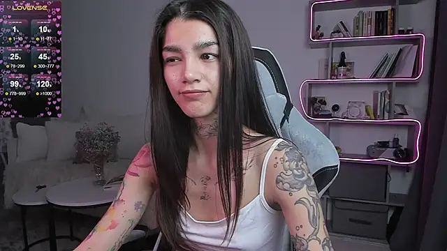 Snapshot of vinkitinkii chatting on 03/16/25, 06:31 vinkitinkii online show from 03/16/25, 06:31