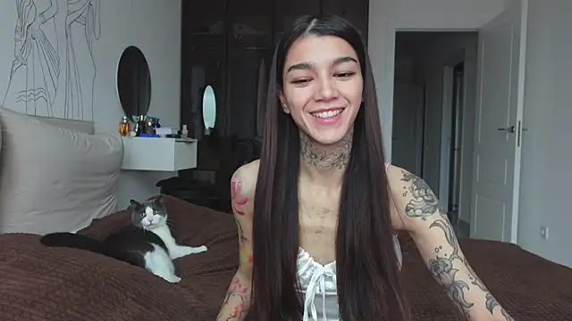 Snapshot of vinkitinkii chatting on 10/16/25, 06:58 vinkitinkii online show from 10/16/25, 06:58