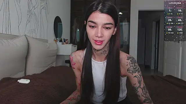 Snapshot of vinkitinkii chatting on 11/01/25, 07:10 vinkitinkii online show from 11/01/25, 07:10