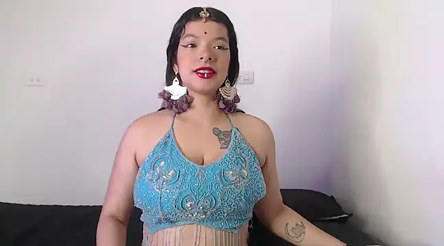 yungelitamor  online show from 01/09/25, 05:13